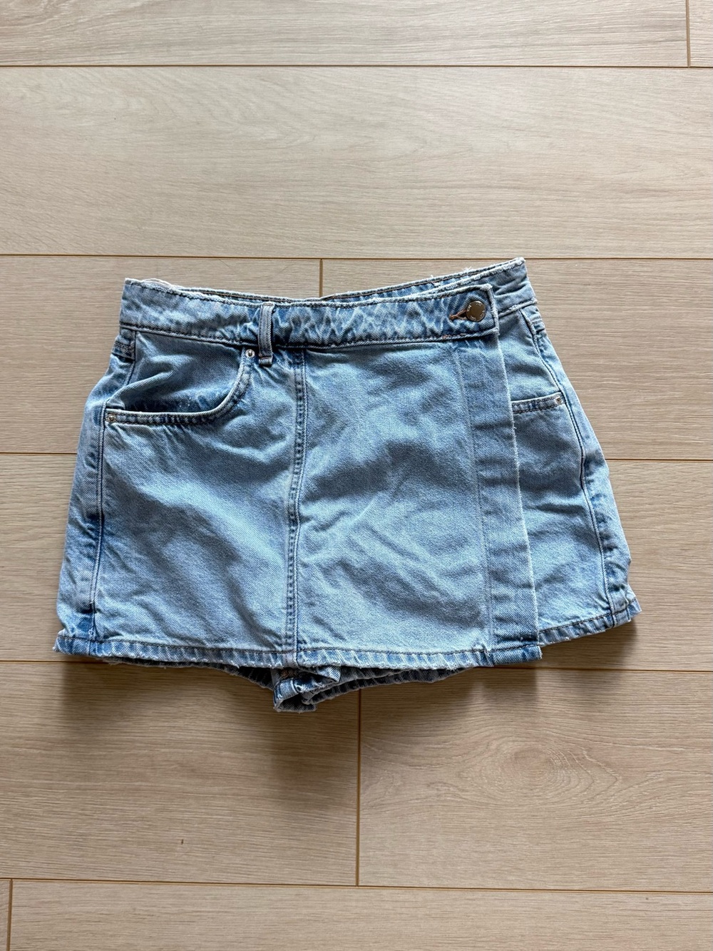Light Blue Denim Women’s Shorts Skort